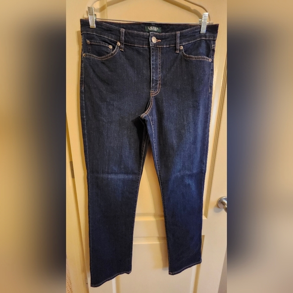 (SOLD) LAUREN RALPH LAUREN Modern Straight Curvy Jeans. Women's Size 12. 💙 - Picture 5 of 16